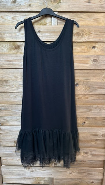 Fond de robe dentelle
